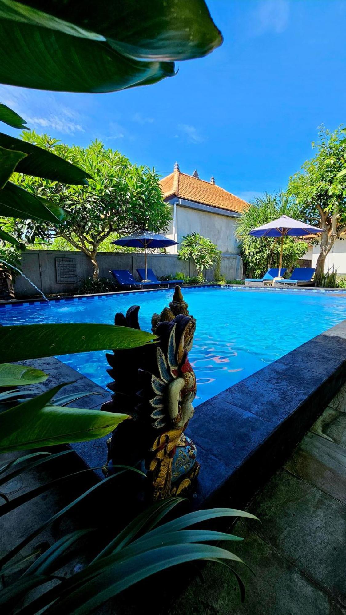 Hokita Home Stay นูซาเลมโบงัน ภายนอก รูปภาพ